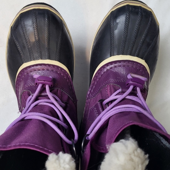 Sorel Waterproof Women's Snow Boots Size 7 Purple Sherpa Trim - Picture 6 of 10